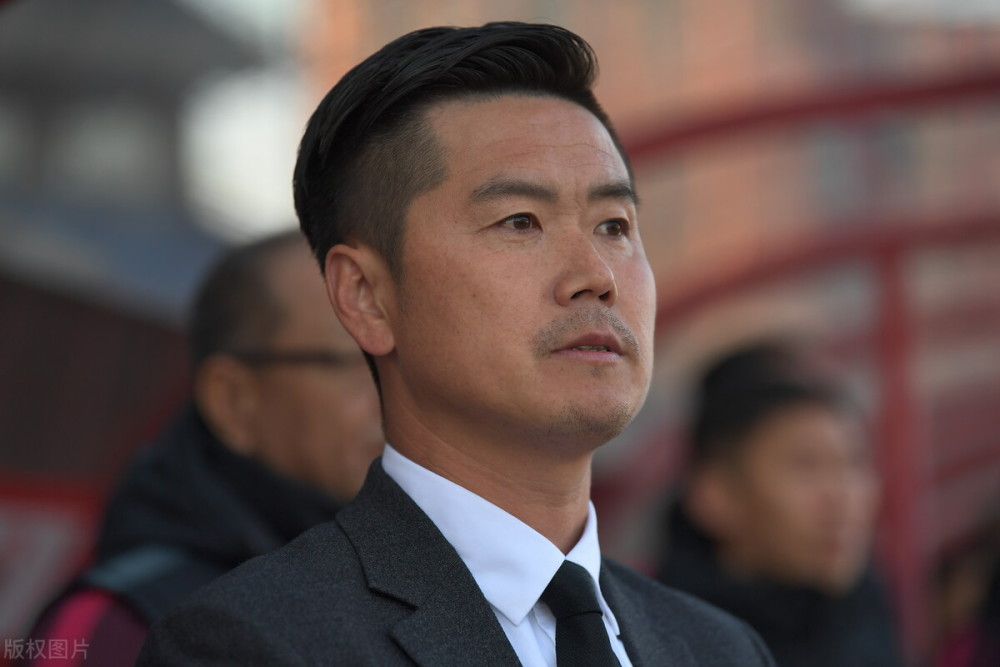 成龙一 大盘连续六天破亿 《我在时间尽头等你》超三亿 2020-08-27 8月26日，全国院线总票房报收2.10亿，单日大盘连续六天破亿。
